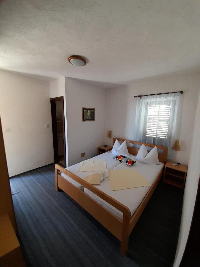 Comfort Apartments Trogir Buitenkant foto