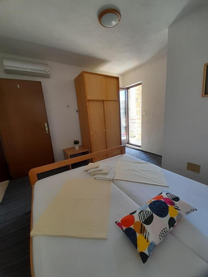 Comfort Apartments Trogir Buitenkant foto